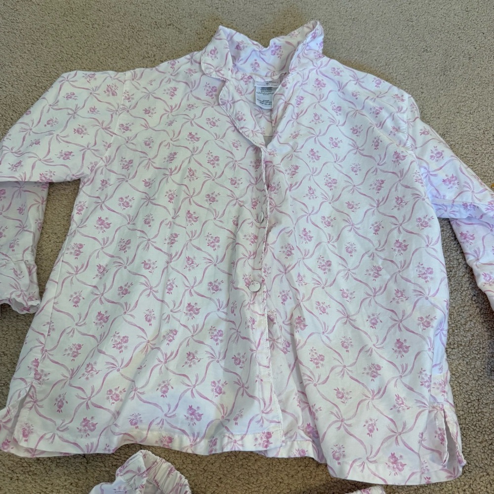 Love Shack Fancy Pajamas - Picture 5 of 6